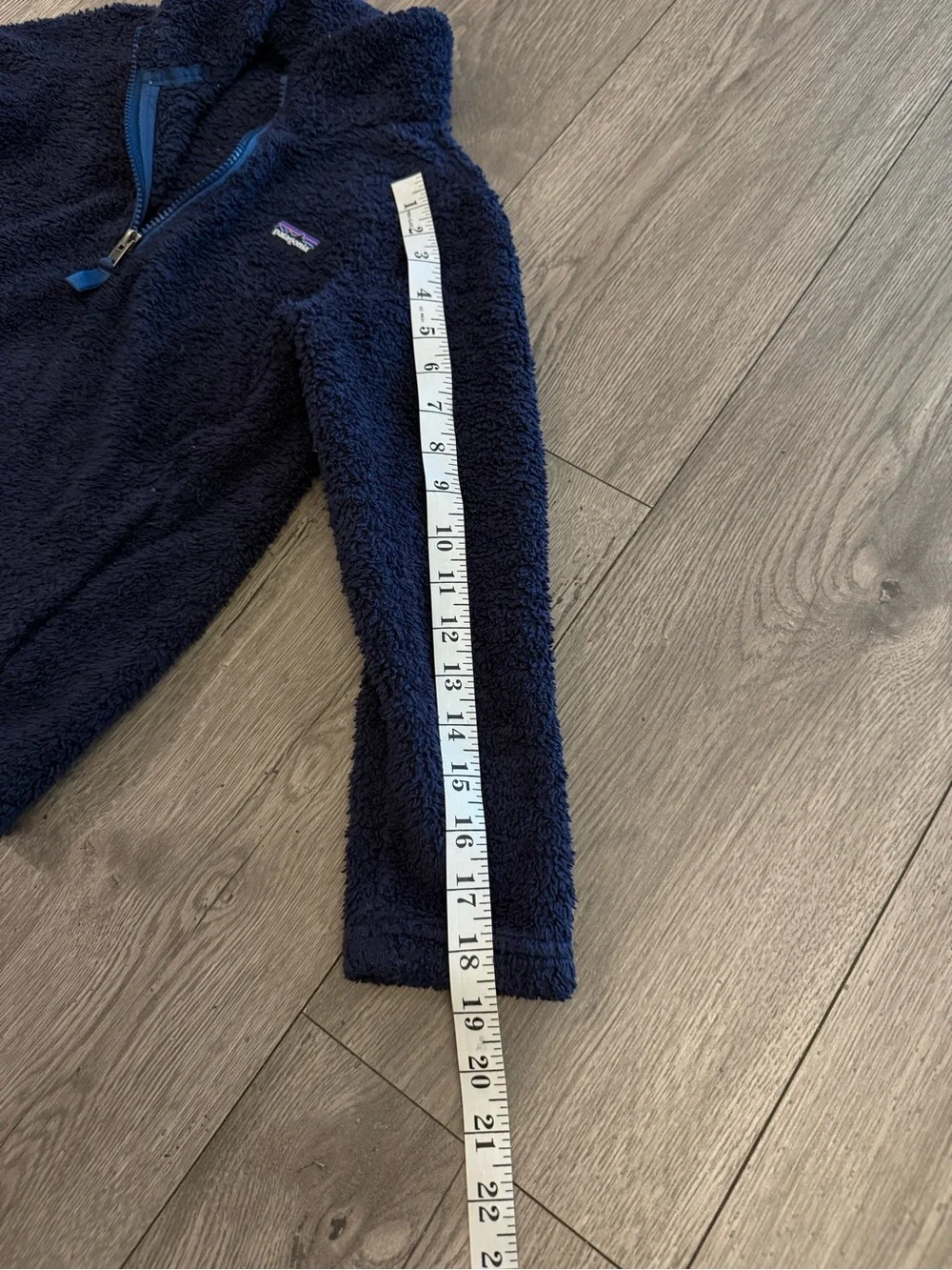 Patagonia Navy Blue Sherpa Fleece Kids Size: Small (7-8) Jacket **Signs Of Wear.